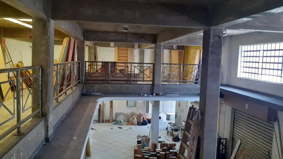 Sala Comercial para alugar, 1700m2 em Santa Maria, Sao Caetano Do Sul - SP - imagem 1 Foto 1 de Sala Comercial para alugar, 1700m2 em Santa Maria, Sao Caetano Do Sul - SP