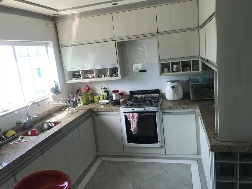 Sobrado com 3 quartos à venda, 170m2 em Barcelona, Sao Caetano Do Sul - SP - imagem 5 Foto 5 de Sobrado com 3 quartos à venda, 170m2 em Barcelona, Sao Caetano Do Sul - SP