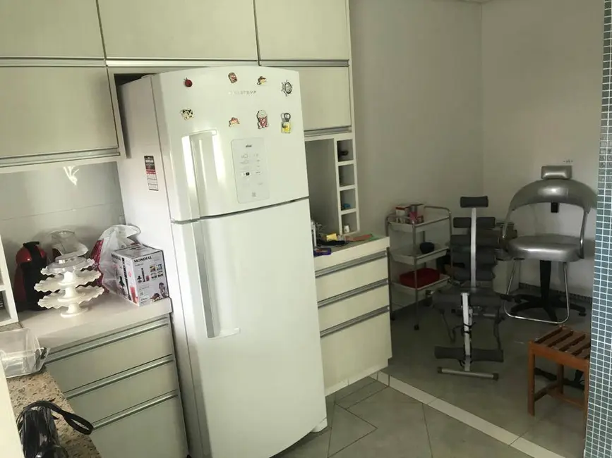 Sobrado com 3 quartos à venda, 170m2 em Barcelona, Sao Caetano Do Sul - SP - imagem 6 Foto 6 de Sobrado com 3 quartos à venda, 170m2 em Barcelona, Sao Caetano Do Sul - SP