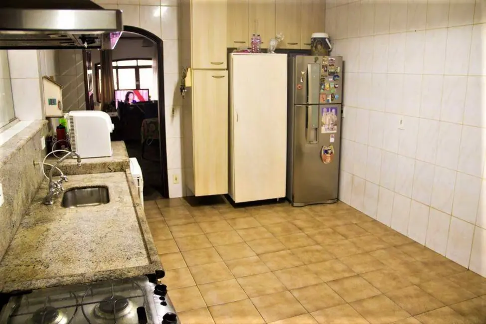 Sobrado com 3 quartos à venda, 231m2 em Barcelona, Sao Caetano Do Sul - SP - imagem 7 Foto 7 de Sobrado com 3 quartos à venda, 231m2 em Barcelona, Sao Caetano Do Sul - SP