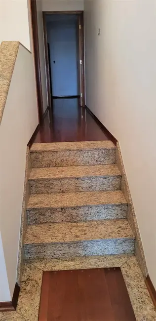 Sobrado com 3 quartos à venda, 250m2 em Olímpico, Sao Caetano Do Sul - SP - imagem 7 Foto 7 de Sobrado com 3 quartos à venda, 250m2 em Olímpico, Sao Caetano Do Sul - SP