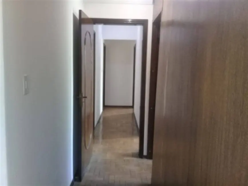 Apartamento com 4 quartos à venda, 200m2 em Santo Antônio, Sao Caetano Do Sul - SP - imagem 6 Foto 6 de Apartamento com 4 quartos à venda, 200m2 em Santo Antônio, Sao Caetano Do Sul - SP