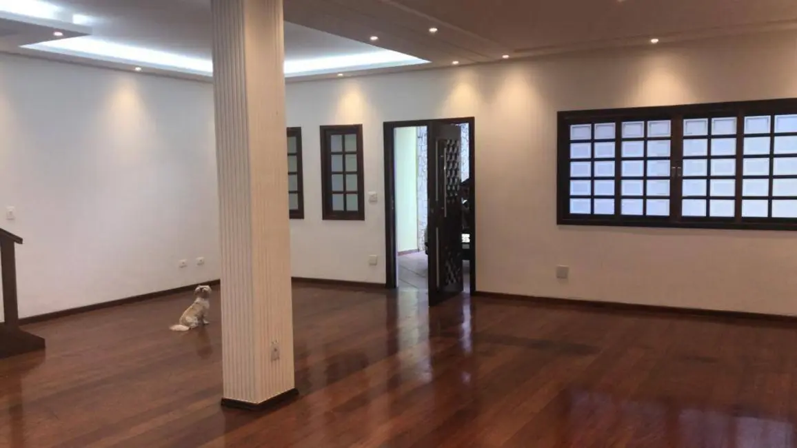 Sobrado com 4 quartos à venda, 480m2 em Cerâmica, Sao Caetano Do Sul - SP - imagem 2 Foto 2 de Sobrado com 4 quartos à venda, 480m2 em Cerâmica, Sao Caetano Do Sul - SP