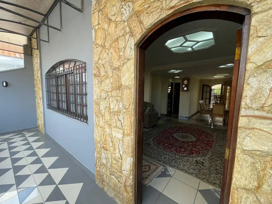 Foto 1 de Casa com 3 quartos à venda, 210m2 em Osvaldo Cruz, Sao Caetano Do Sul - SP