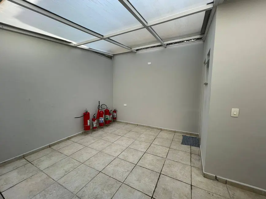 Sala Comercial à venda e para alugar, 350m2 em Barcelona, Sao Caetano Do Sul - SP - imagem 4 Foto 4 de Sala Comercial à venda e para alugar, 350m2 em Barcelona, Sao Caetano Do Sul - SP