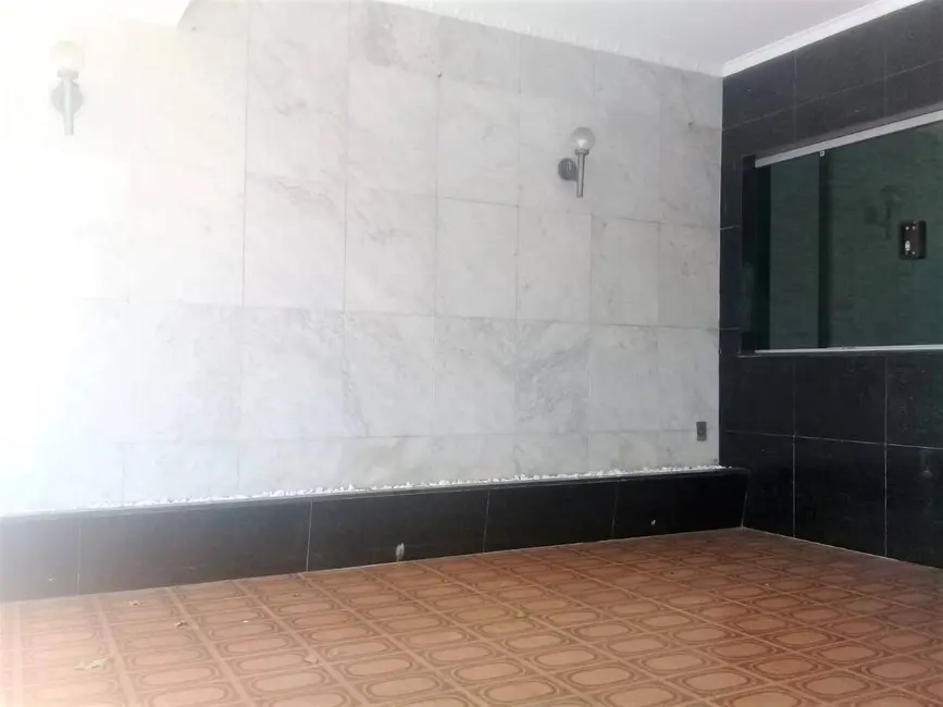 Foto 2 de Sobrado com 4 quartos à venda, 177m2 em Osvaldo Cruz, Sao Caetano Do Sul - SP