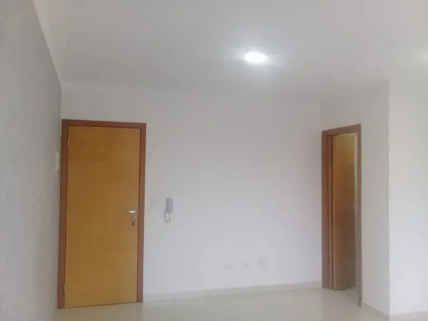 Sala Comercial para alugar, 28m2 em Nova Gerty, Sao Caetano Do Sul - SP - imagem 2 Foto 2 de Sala Comercial para alugar, 28m2 em Nova Gerty, Sao Caetano Do Sul - SP