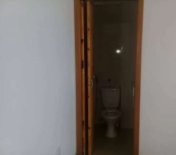 Sala Comercial para alugar, 28m2 em Nova Gerty, Sao Caetano Do Sul - SP - imagem 4 Foto 4 de Sala Comercial para alugar, 28m2 em Nova Gerty, Sao Caetano Do Sul - SP