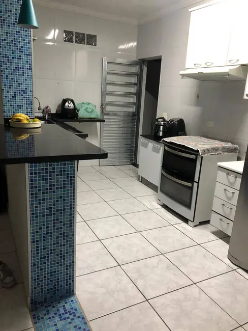 Foto 9 de Casa com 2 quartos à venda, 240m2 em Nova Gerty, Sao Caetano Do Sul - SP