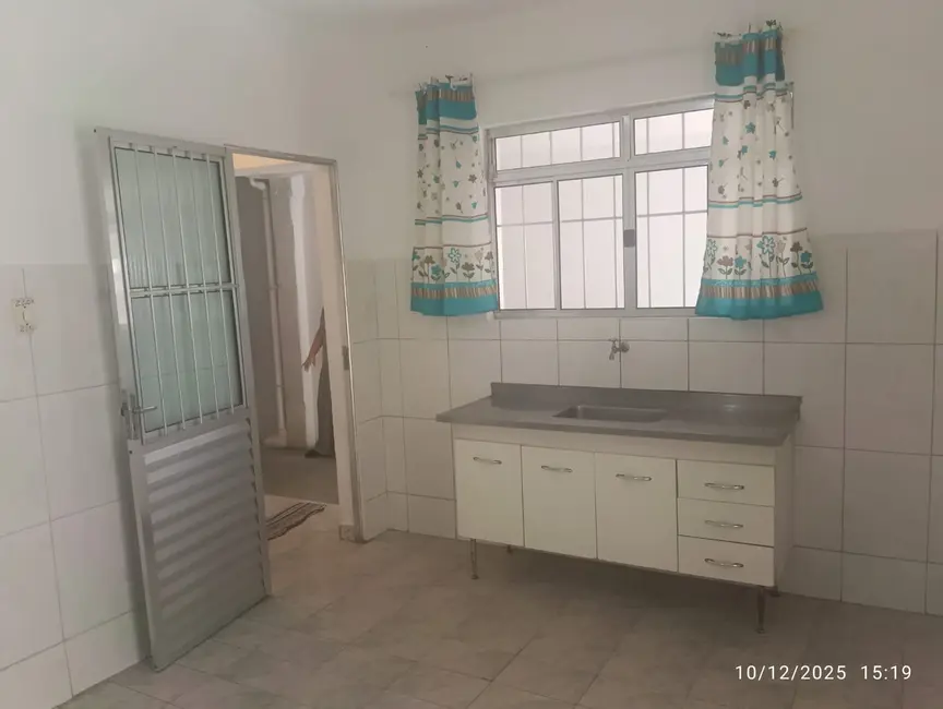 Casa com 1 quarto para alugar em Vila Palmares, Santo Andre - SP - imagem 1 Foto 1 de Casa com 1 quarto para alugar em Vila Palmares, Santo Andre - SP