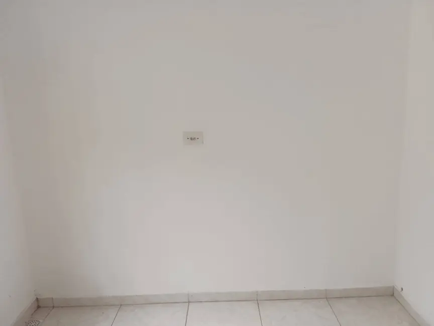 Casa com 1 quarto para alugar em Vila Palmares, Santo Andre - SP - imagem 6 Foto 6 de Casa com 1 quarto para alugar em Vila Palmares, Santo Andre - SP