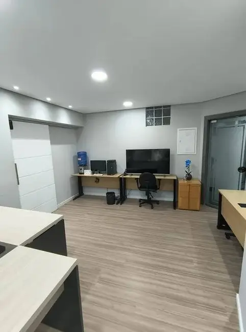 Sala Comercial para alugar, 51m2 em Centro, Sao Caetano Do Sul - SP - imagem 5 Foto 5 de Sala Comercial para alugar, 51m2 em Centro, Sao Caetano Do Sul - SP