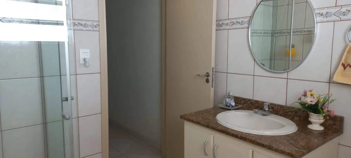 Sobrado com 2 quartos à venda, 110m2 em Santa Paula, Sao Caetano Do Sul - SP - imagem 5 Foto 5 de Sobrado com 2 quartos à venda, 110m2 em Santa Paula, Sao Caetano Do Sul - SP