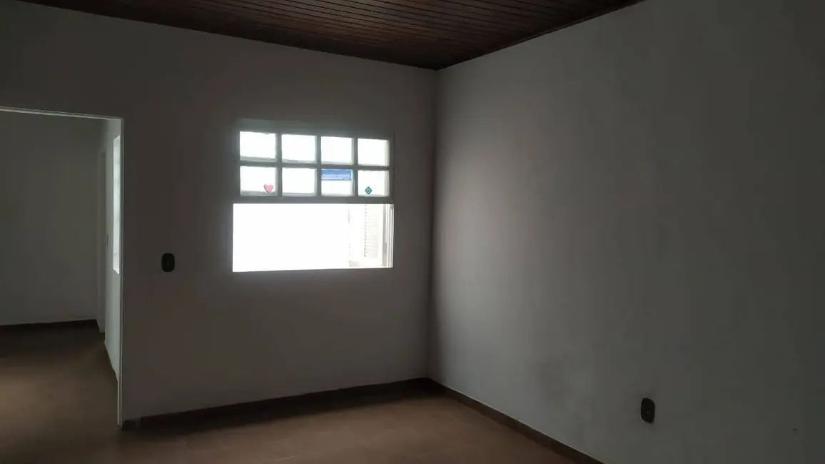 Foto 2 de Casa com 2 quartos para alugar, 109m2 em Fundação, Sao Caetano Do Sul - SP