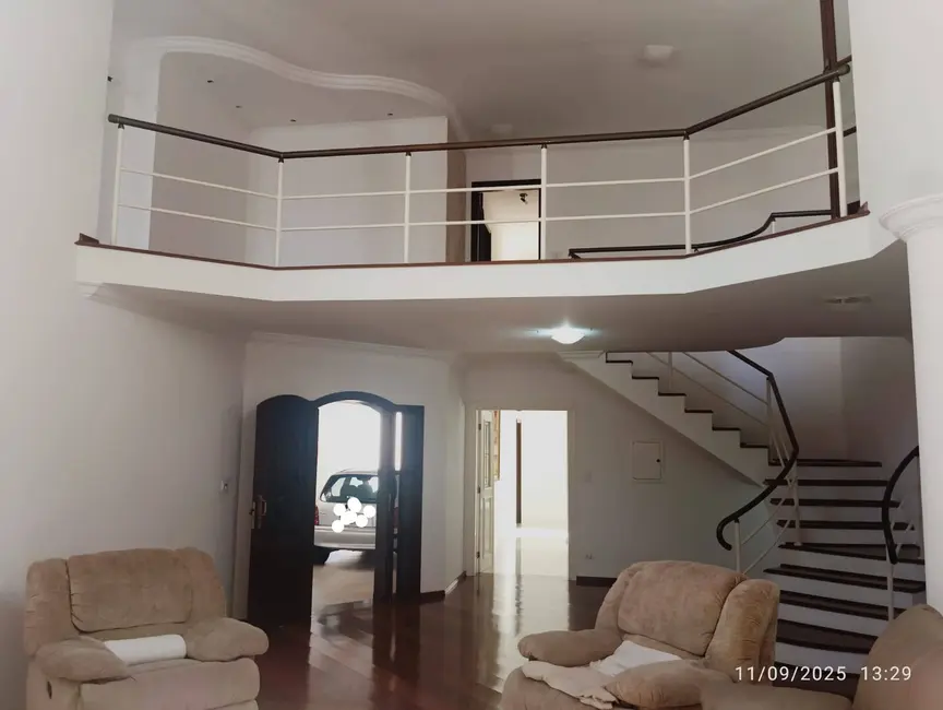 Sobrado com 4 quartos à venda e para alugar, 495m2 em Jardim, Santo Andre - SP - imagem 6 Foto 6 de Sobrado com 4 quartos à venda e para alugar, 495m2 em Jardim, Santo Andre - SP