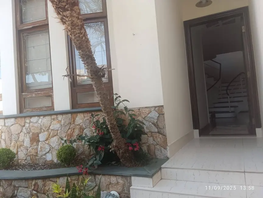 Sobrado com 4 quartos à venda e para alugar, 495m2 em Jardim, Santo Andre - SP - imagem 3 Foto 3 de Sobrado com 4 quartos à venda e para alugar, 495m2 em Jardim, Santo Andre - SP