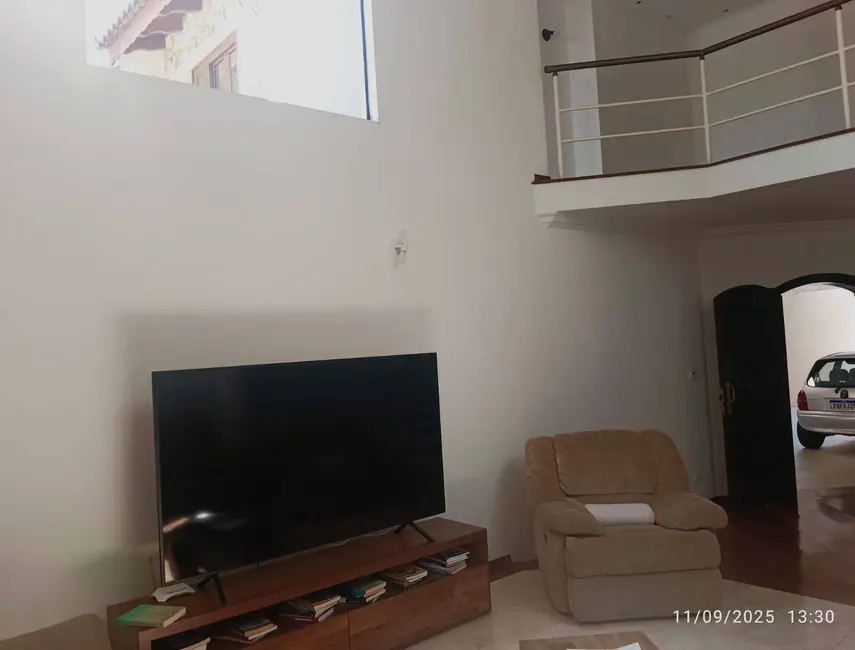 Sobrado com 4 quartos à venda e para alugar, 495m2 em Jardim, Santo Andre - SP - imagem 9 Foto 9 de Sobrado com 4 quartos à venda e para alugar, 495m2 em Jardim, Santo Andre - SP