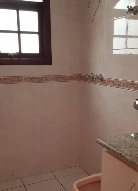 Foto 4 de Sobrado com 4 quartos à venda, 250m2 em Olímpico, Sao Caetano Do Sul - SP