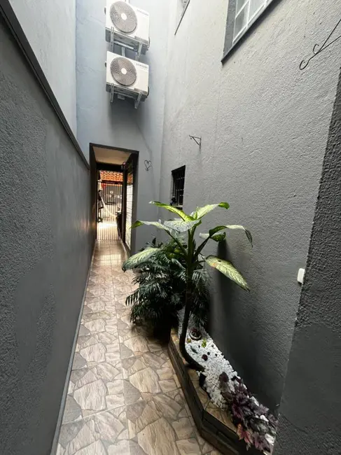 Foto 3 de Casa com 3 quartos à venda, 225m2 em Olímpico, Sao Caetano Do Sul - SP