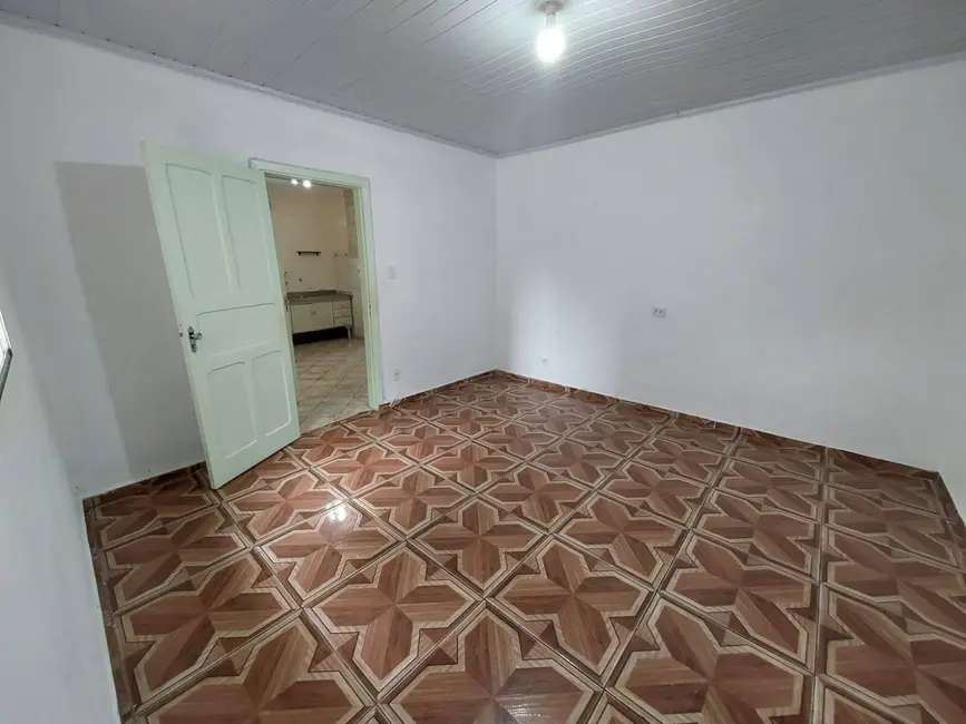 Casa com 1 quarto para alugar, 40m2 em Santa Paula, Sao Caetano Do Sul - SP - imagem 3 Foto 3 de Casa com 1 quarto para alugar, 40m2 em Santa Paula, Sao Caetano Do Sul - SP