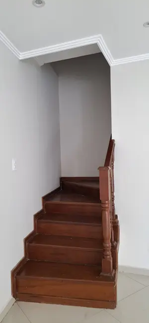 Sobrado com 4 quartos para alugar, 156m2 em Santa Maria, Sao Caetano Do Sul - SP - imagem 6 Foto 6 de Sobrado com 4 quartos para alugar, 156m2 em Santa Maria, Sao Caetano Do Sul - SP