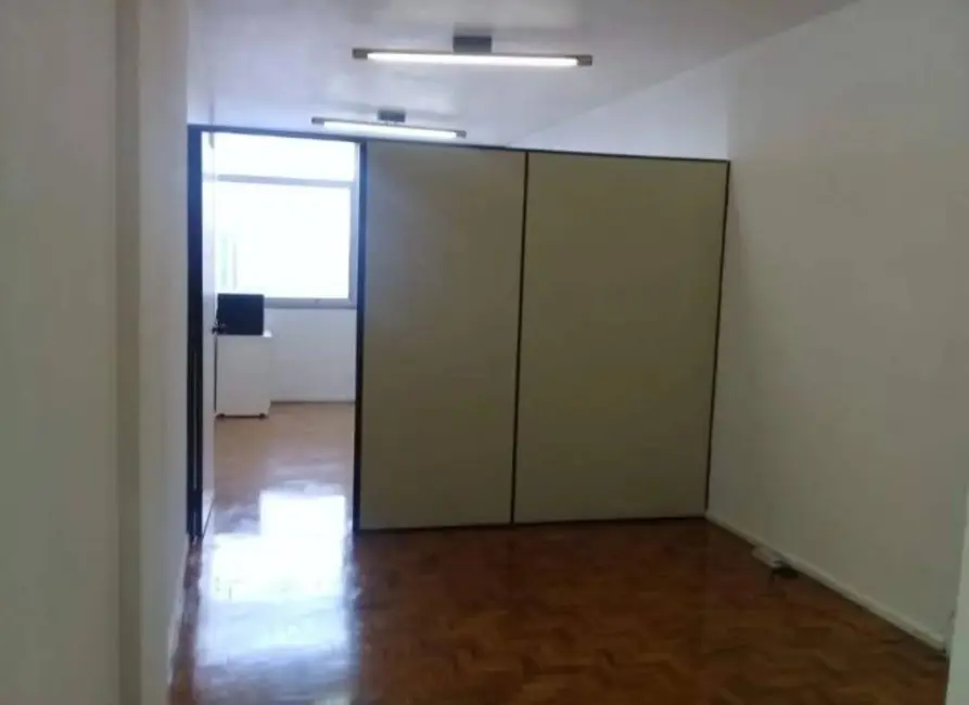 Sala Comercial à venda e para alugar, 40m2 em Centro, Sao Caetano Do Sul - SP - imagem 1 Foto 1 de Sala Comercial à venda e para alugar, 40m2 em Centro, Sao Caetano Do Sul - SP