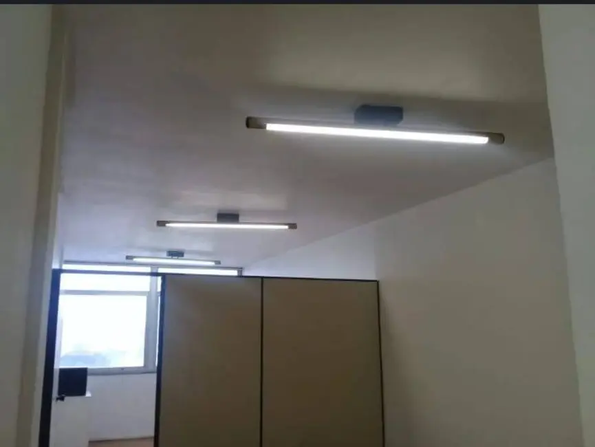 Sala Comercial à venda e para alugar, 40m2 em Centro, Sao Caetano Do Sul - SP - imagem 2 Foto 2 de Sala Comercial à venda e para alugar, 40m2 em Centro, Sao Caetano Do Sul - SP