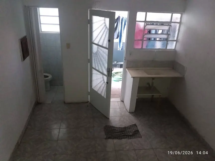 Casa com 1 quarto para alugar em Vila Alpina, São Paulo - SP - imagem 3 Foto 3 de Casa com 1 quarto para alugar em Vila Alpina, São Paulo - SP