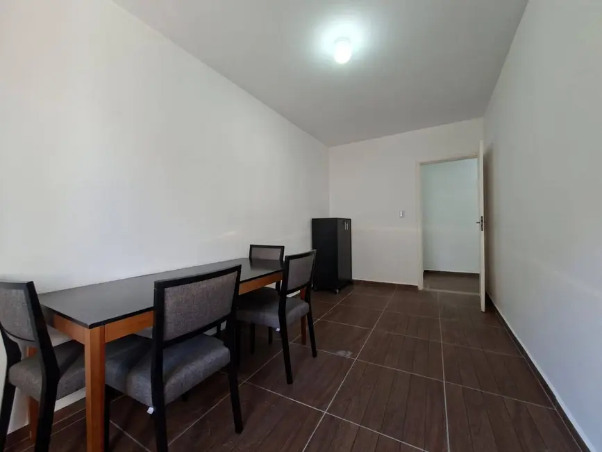 Casa com 3 quartos para alugar em Santa Maria, Sao Caetano Do Sul - SP - imagem 8 Foto 8 de Casa com 3 quartos para alugar em Santa Maria, Sao Caetano Do Sul - SP