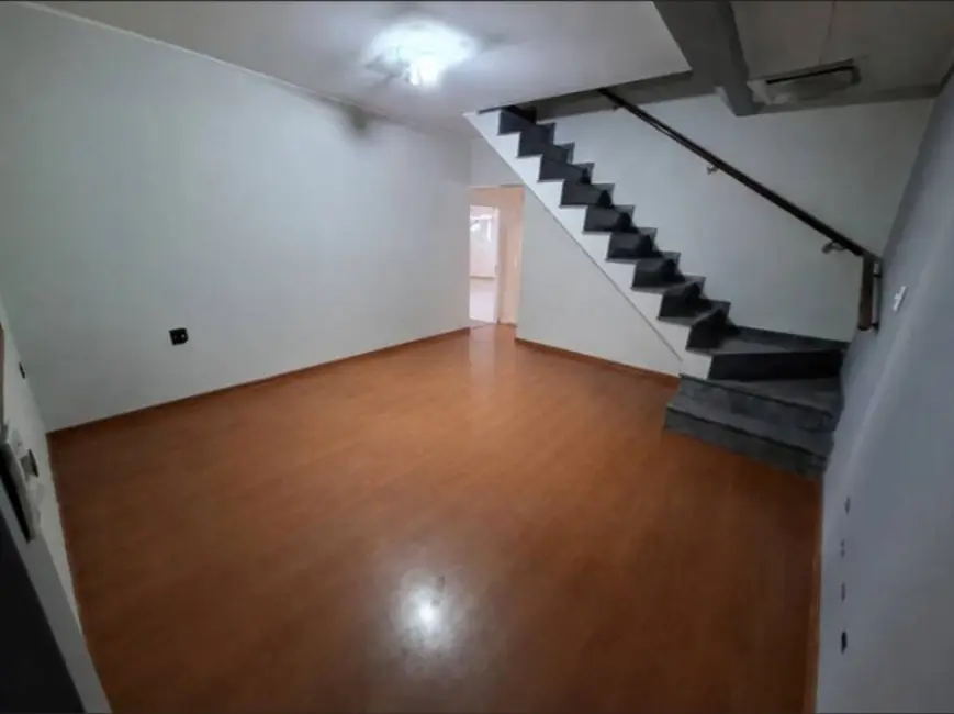 Foto 1 de Sobrado com 2 quartos à venda, 143m2 em Santa Maria, Sao Caetano Do Sul - SP