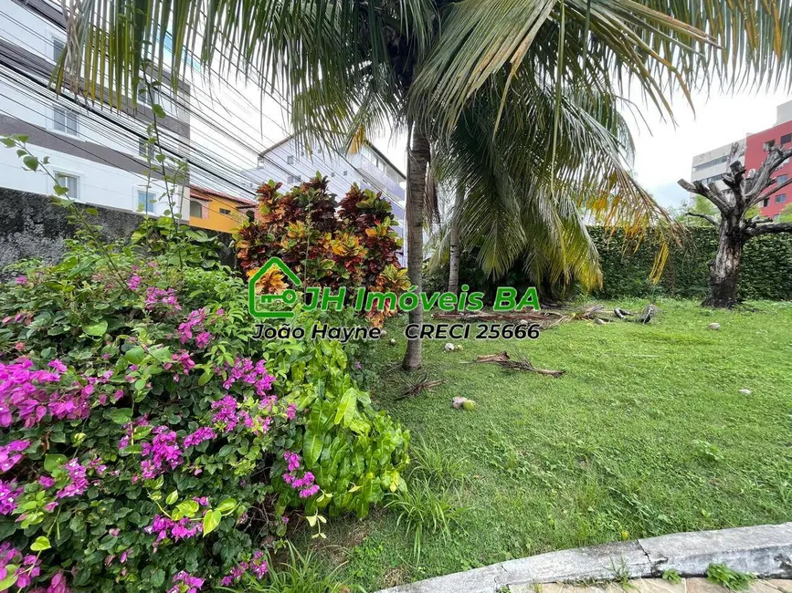 Foto 3 de Casa com 5 quartos à venda, 770m2 em Piatã, Salvador - BA