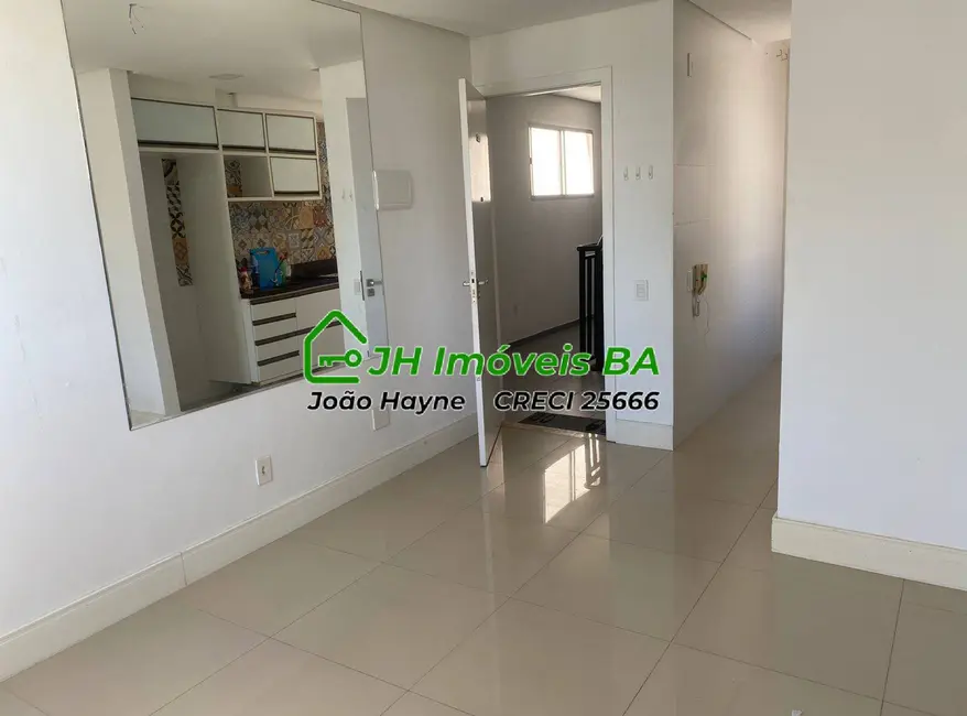 Foto 3 de Apartamento com 2 quartos à venda, 40m2 em Camacari - BA