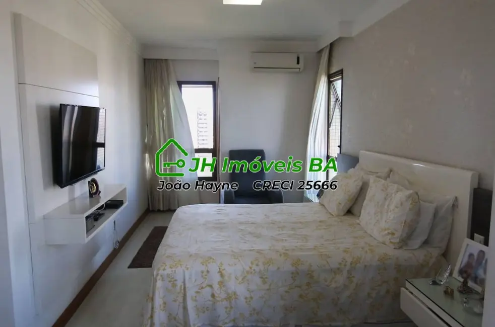 Apartamento com 4 quartos à venda, 197m2 em Patamares, Salvador - BA - imagem 4 Foto 4 de Apartamento com 4 quartos à venda, 197m2 em Patamares, Salvador - BA
