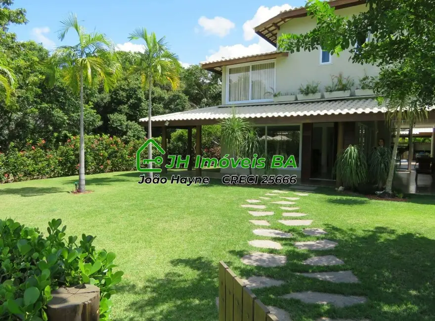 Casa com 5 quartos à venda, 400m2 em Camacari - BA - imagem 1 Foto 1 de Casa com 5 quartos à venda, 400m2 em Camacari - BA