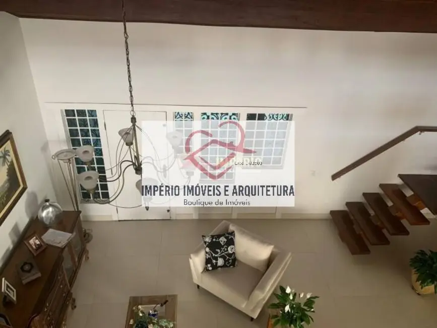 Foto 2 de Sobrado à venda, 300m2 em Indaiá, Caraguatatuba - SP