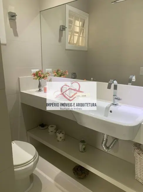 Foto 27 de Sobrado à venda, 300m2 em Indaiá, Caraguatatuba - SP
