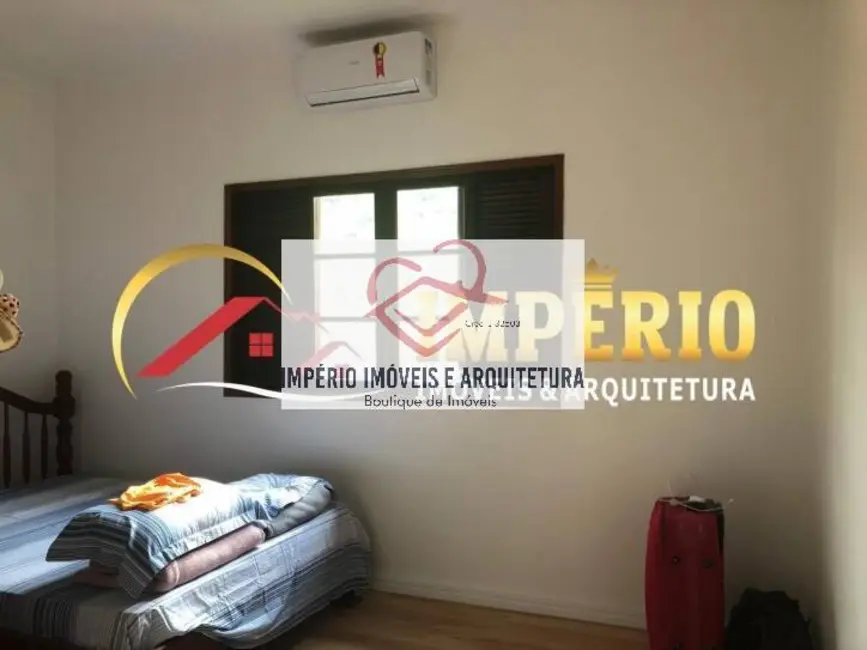 Foto 1 de Sobrado à venda, 110m2 em Martim de Sá, Caraguatatuba - SP