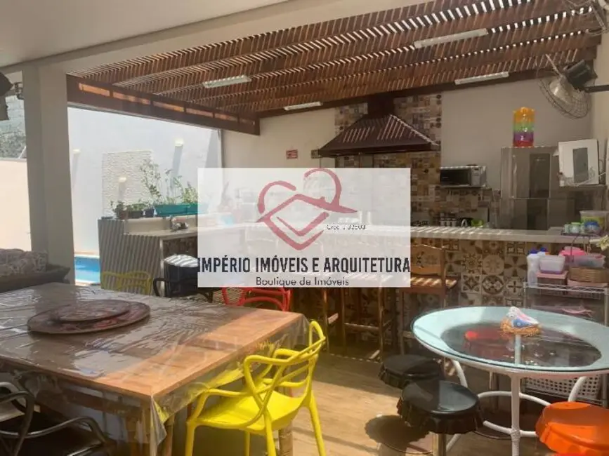 Sobrado com 5 quartos à venda em Pontal de Santa Marina, Caraguatatuba - SP - imagem 5 Foto 5 de Sobrado com 5 quartos à venda em Pontal de Santa Marina, Caraguatatuba - SP