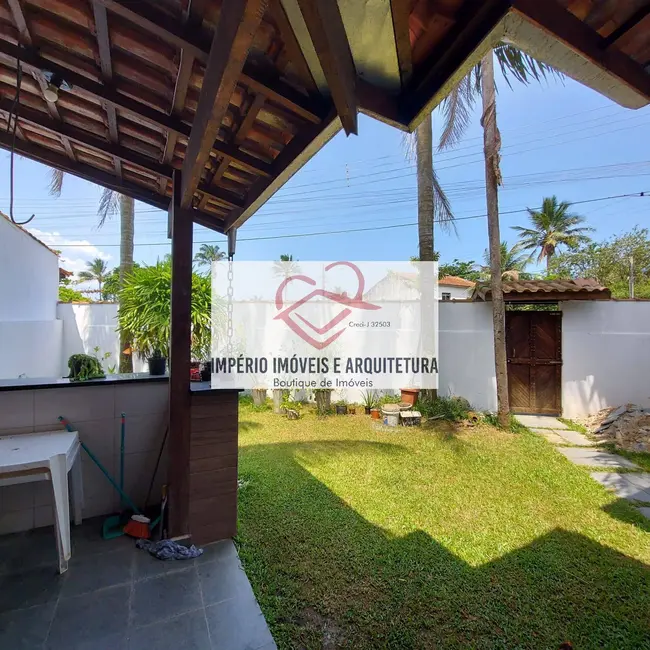 Casa com 5 quartos à venda em Praia das Palmeiras, Caraguatatuba - SP - imagem 2 Foto 2 de Casa com 5 quartos à venda em Praia das Palmeiras, Caraguatatuba - SP