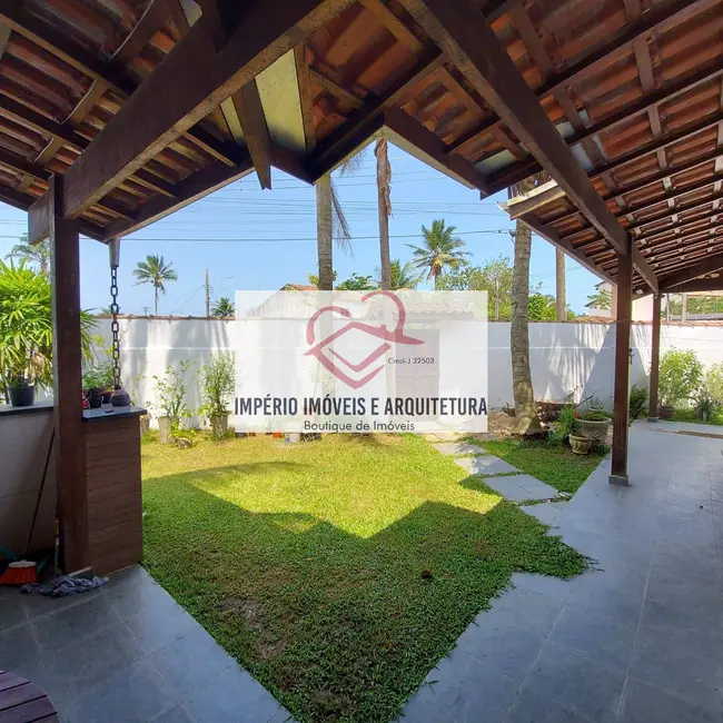 Casa com 5 quartos à venda em Praia das Palmeiras, Caraguatatuba - SP - imagem 1 Foto 1 de Casa com 5 quartos à venda em Praia das Palmeiras, Caraguatatuba - SP