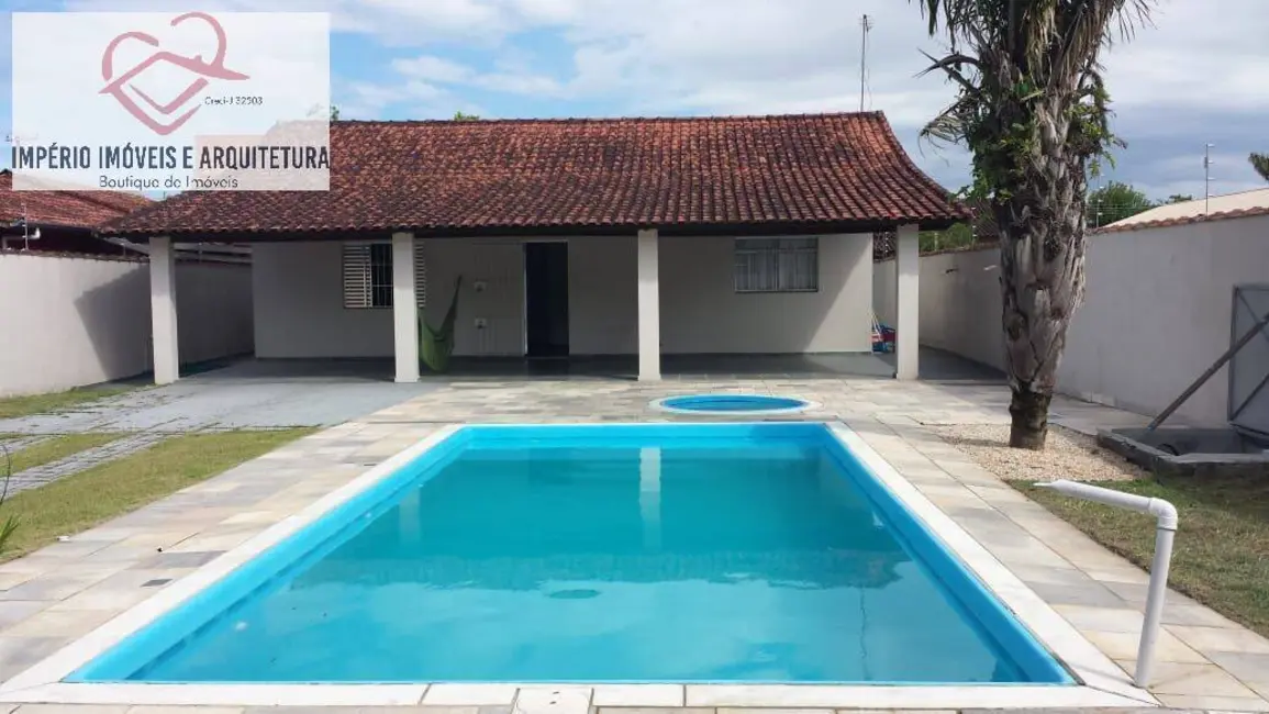 Foto 1 de Casa com 3 quartos para alugar em Caraguatatuba - SP