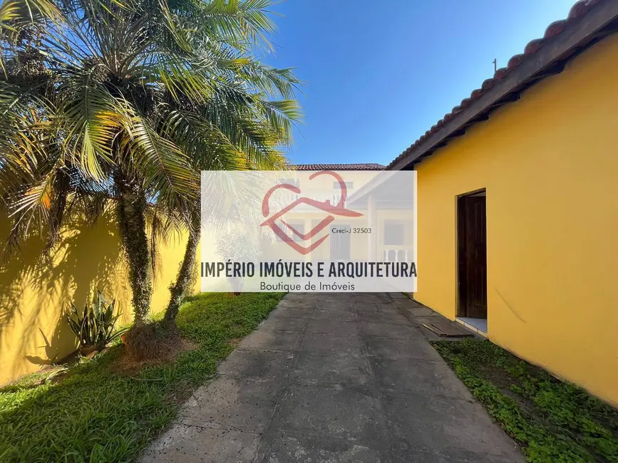 Casa com 3 quartos à venda em Praia das Palmeiras, Caraguatatuba - SP - imagem 1 Foto 1 de Casa com 3 quartos à venda em Praia das Palmeiras, Caraguatatuba - SP