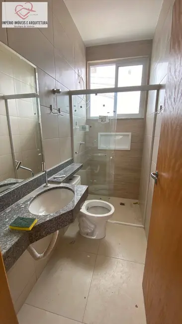 Sobrado com 2 quartos para alugar em Balneário dos Golfinhos, Caraguatatuba - SP - imagem 8 Foto 8 de Sobrado com 2 quartos para alugar em Balneário dos Golfinhos, Caraguatatuba - SP