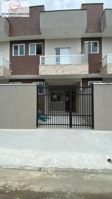 Sobrado com 2 quartos para alugar em Balneário dos Golfinhos, Caraguatatuba - SP - imagem 1 Foto 1 de Sobrado com 2 quartos para alugar em Balneário dos Golfinhos, Caraguatatuba - SP