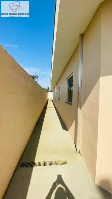 Foto 3 de Casa com 2 quartos à venda em Balneário dos Golfinhos, Caraguatatuba - SP