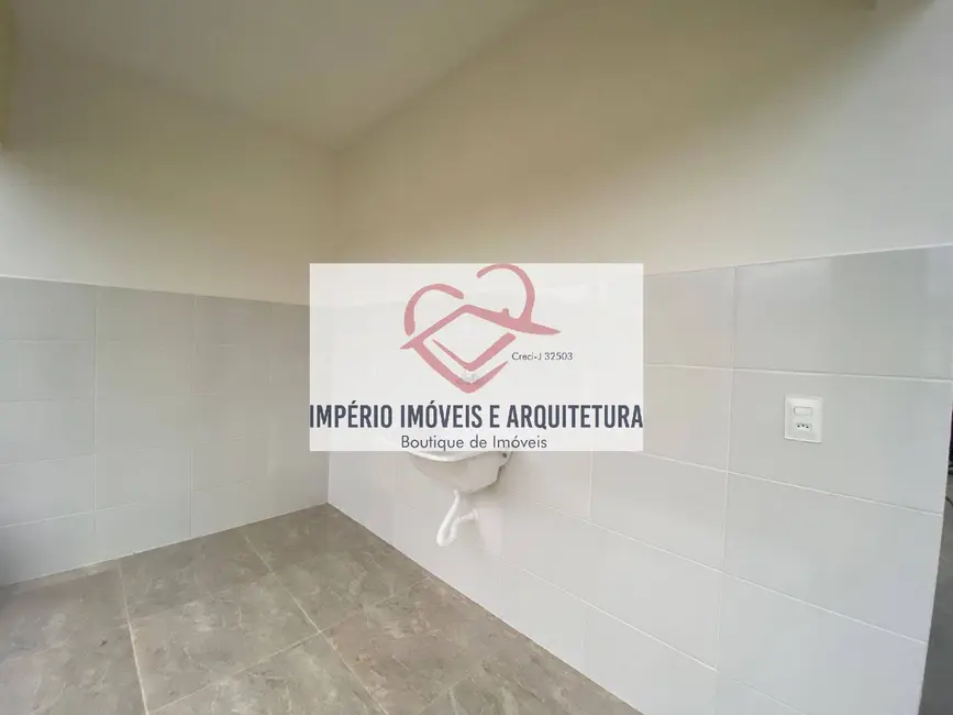 Foto 6 de Casa com 2 quartos à venda, 170m2 em Balneário dos Golfinhos, Caraguatatuba - SP