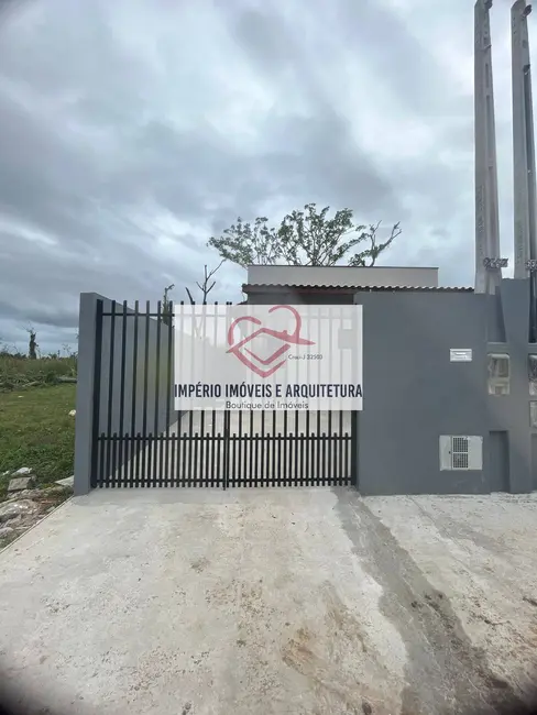 Casa com 2 quartos à venda em Balneário dos Golfinhos, Caraguatatuba - SP - imagem 2 Foto 2 de Casa com 2 quartos à venda em Balneário dos Golfinhos, Caraguatatuba - SP