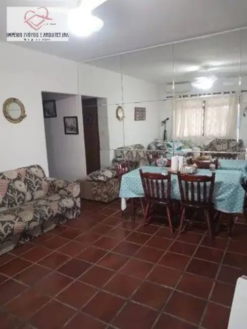 Casa com 2 quartos à venda, 250m2 em Sumaré, Caraguatatuba - SP - imagem 4 Foto 4 de Casa com 2 quartos à venda, 250m2 em Sumaré, Caraguatatuba - SP
