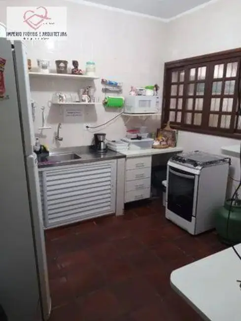 Casa com 2 quartos à venda, 250m2 em Sumaré, Caraguatatuba - SP - imagem 3 Foto 3 de Casa com 2 quartos à venda, 250m2 em Sumaré, Caraguatatuba - SP