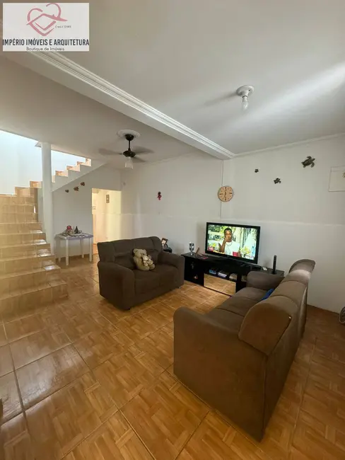 Foto 2 de Casa com 2 quartos à venda em Balneário dos Golfinhos, Caraguatatuba - SP